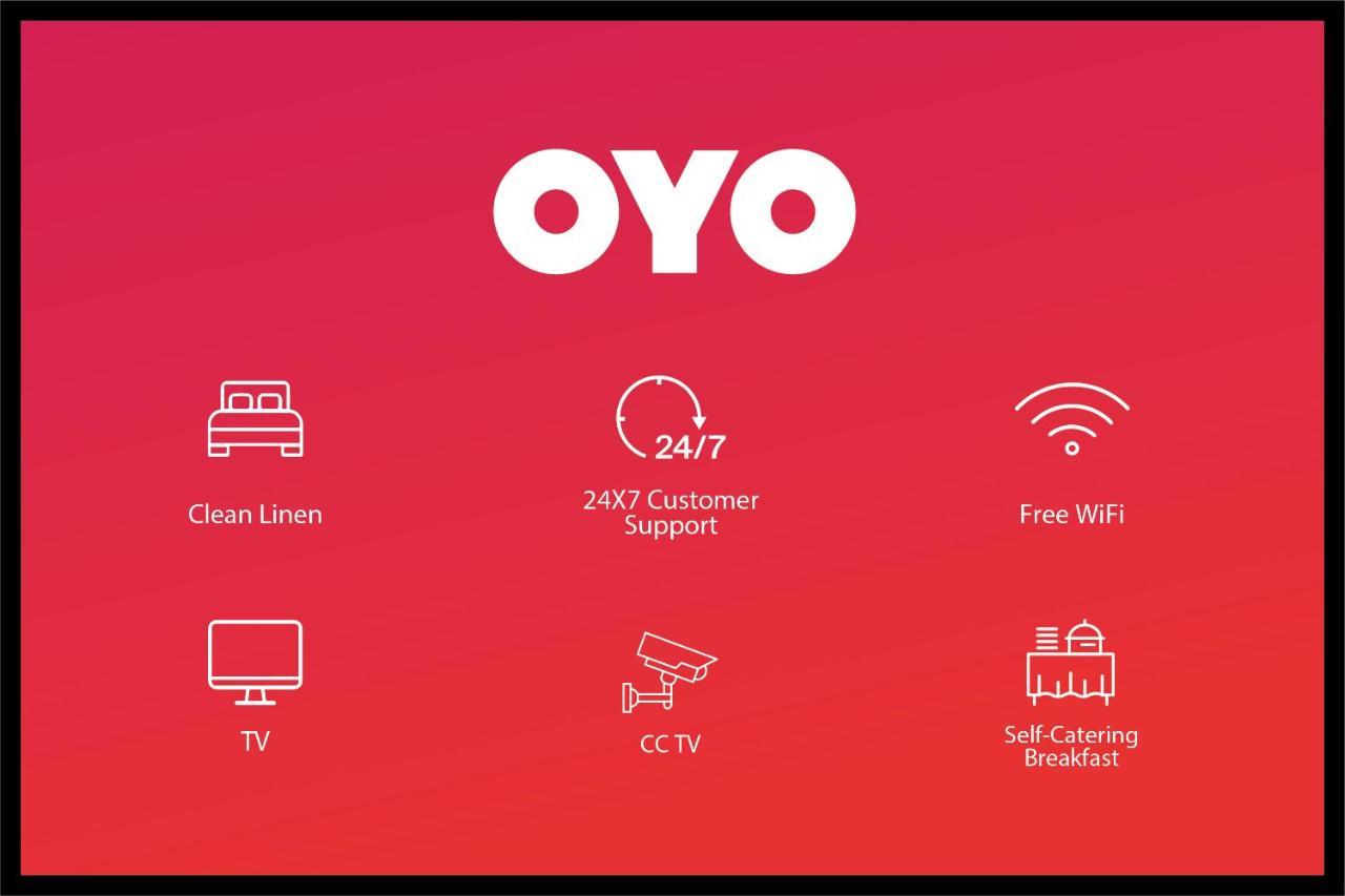 Oyo 62197 Shri Madan Mahal Indore Exteriör bild